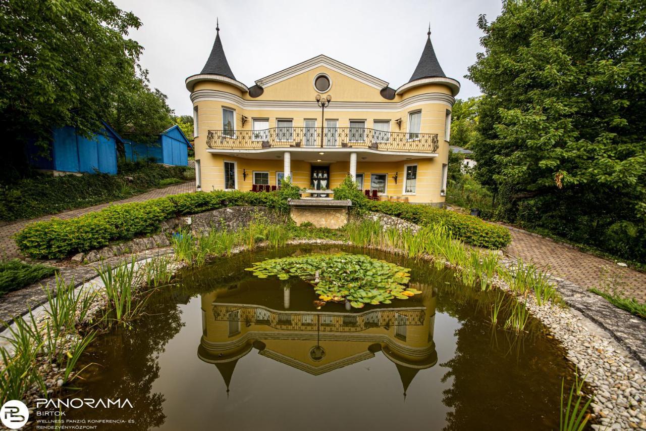 Panorama Birtok - Wellness Panzio, Konferencia Es Rendezvenykoezpont Bed & Breakfast Gyorujbarat ภายนอก รูปภาพ